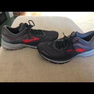 Men’s Running Shoes Brooks Launch 5